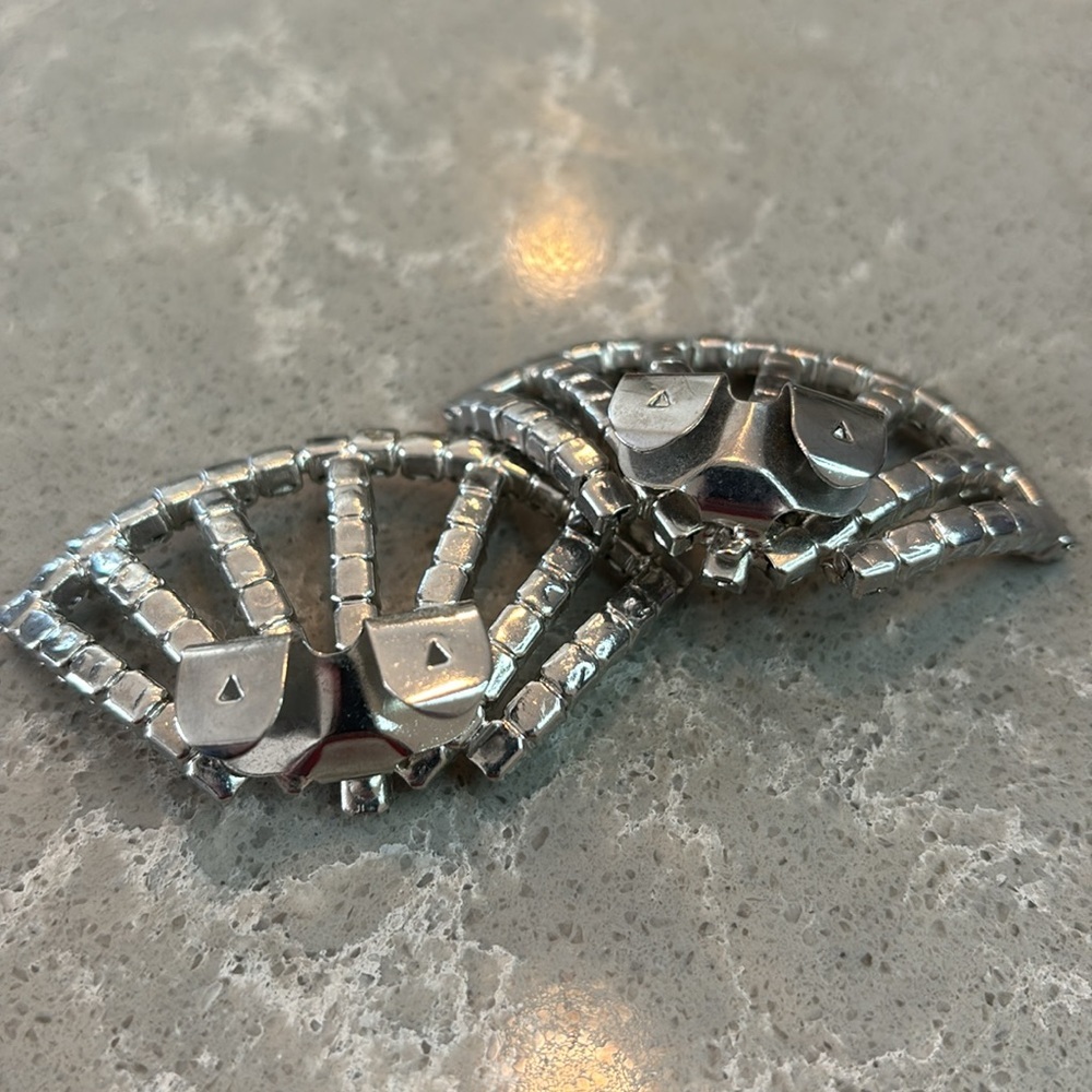 Vintage Rhinestone Shoe clips - Picture 5 of 7